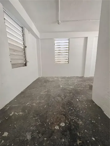 34 Clemente Colon Juncos PR 00777