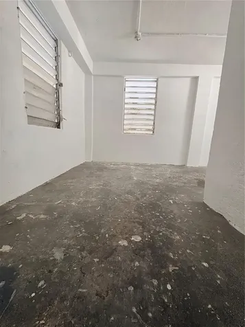 34 Clemente Colon Juncos PR 00777