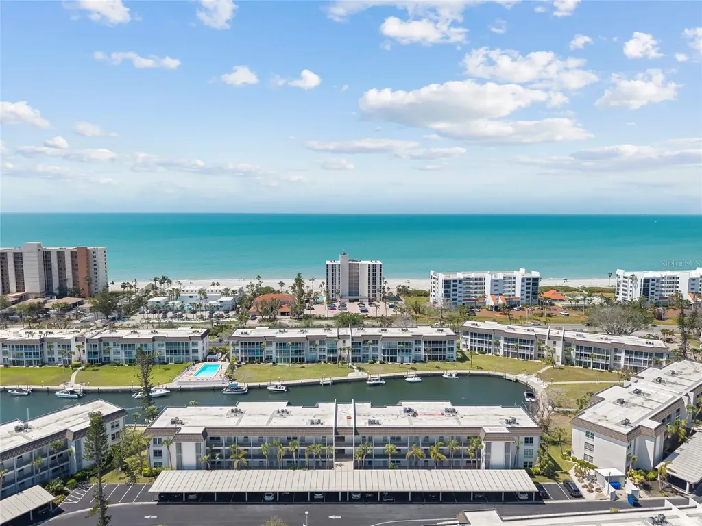 4390 Exeter Drive Longboat Key FL 34228
