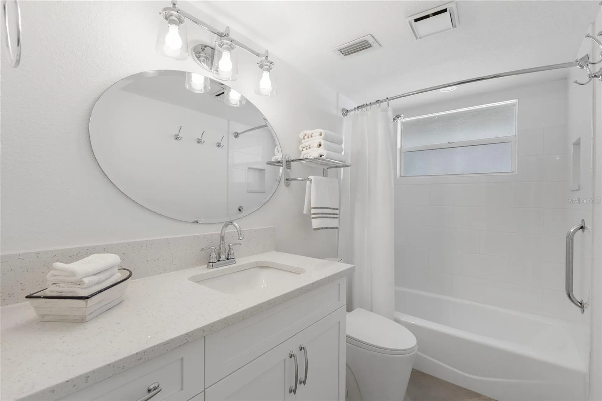 4390 Exeter Drive Longboat Key FL 34228