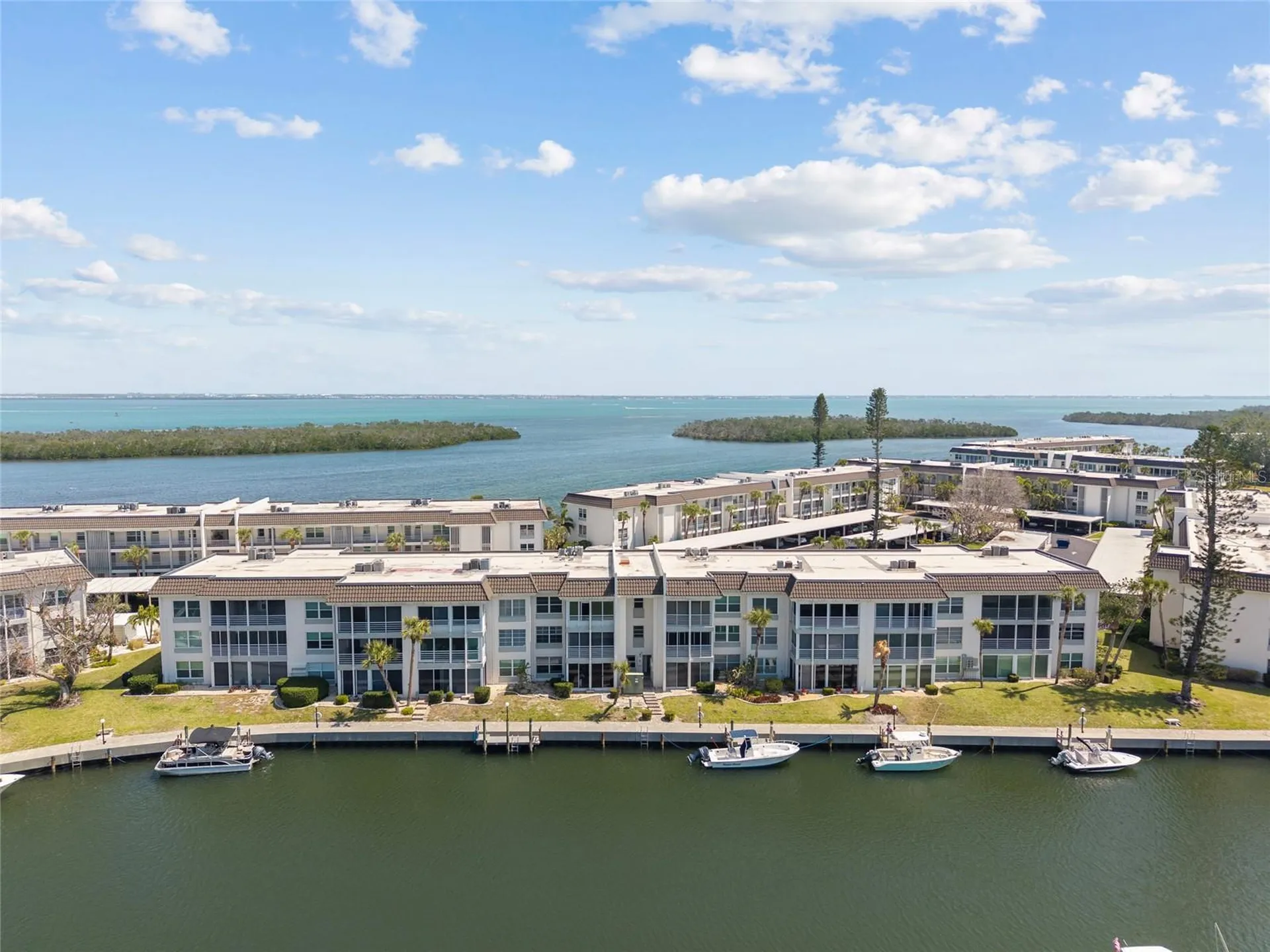 4390 Exeter Drive Longboat Key FL 34228