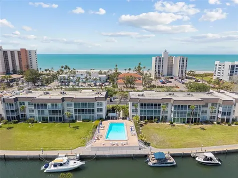 4390 Exeter Drive Longboat Key FL 34228