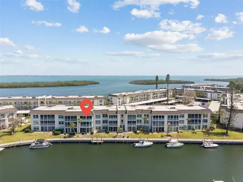 4390 Exeter Drive Longboat Key FL 34228