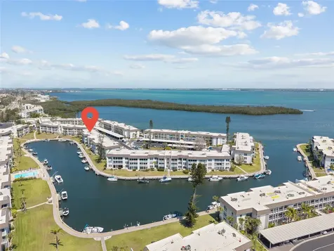 4390 Exeter Drive Longboat Key FL 34228