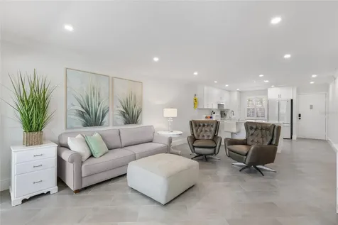 4390 Exeter Drive Longboat Key FL 34228