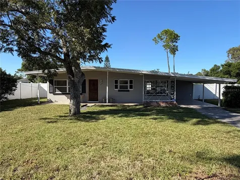 1601 Roselawn Street SW Winter Haven FL 33880