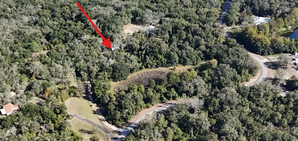 8735 Cr 631a Bushnell FL 33513