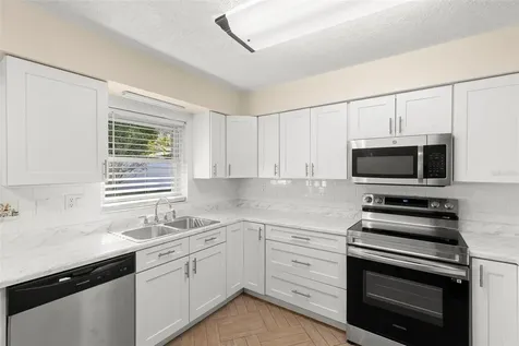 4115 E 97th Avenue Tampa FL 33617