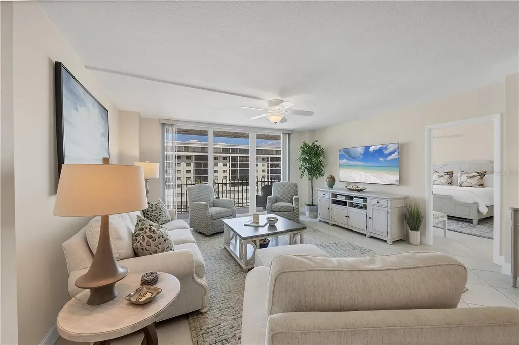 1212 Benjamin Franklin Drive Sarasota FL 34236