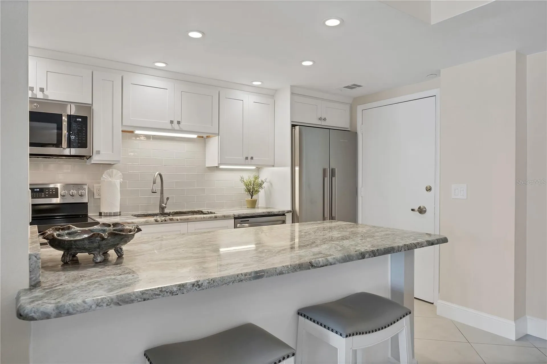 1212 Benjamin Franklin Drive Sarasota FL 34236