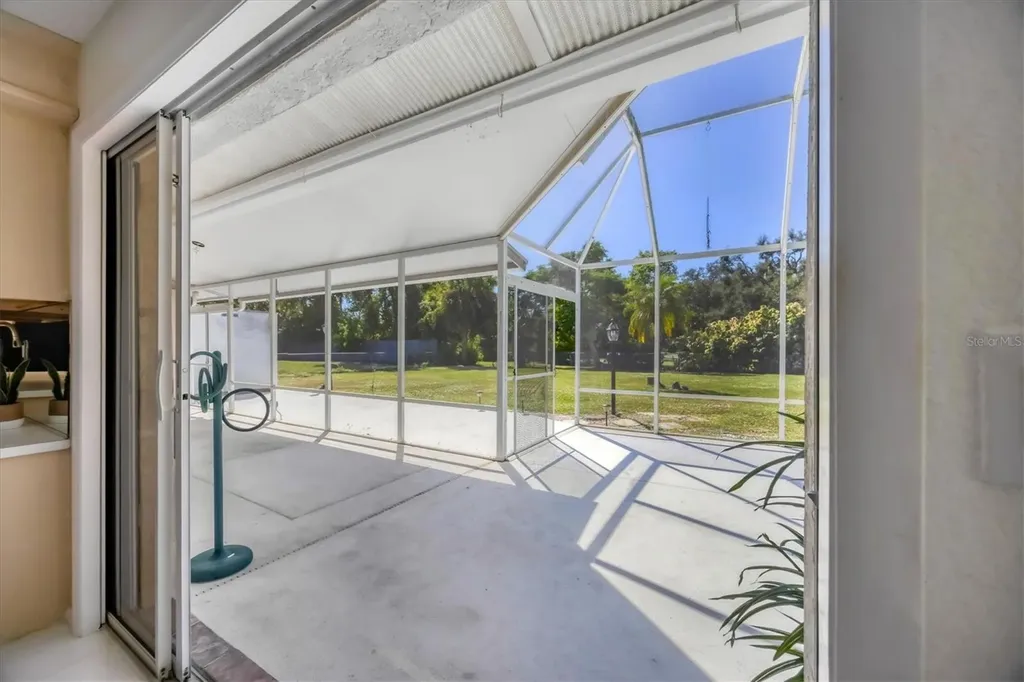 2321 Goya Drive Nokomis FL 34275