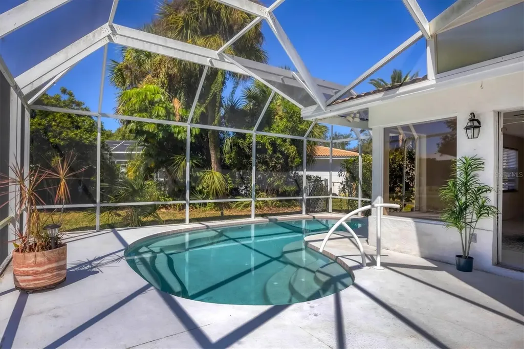2321 Goya Drive Nokomis FL 34275