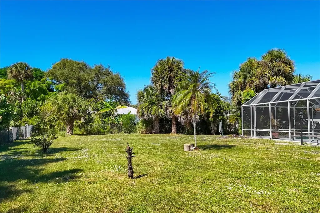 2321 Goya Drive Nokomis FL 34275