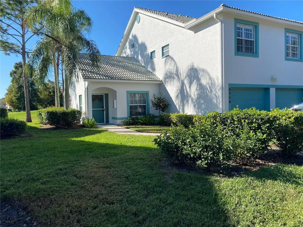 6546 Fairway Gardens Drive Bradenton FL 34203