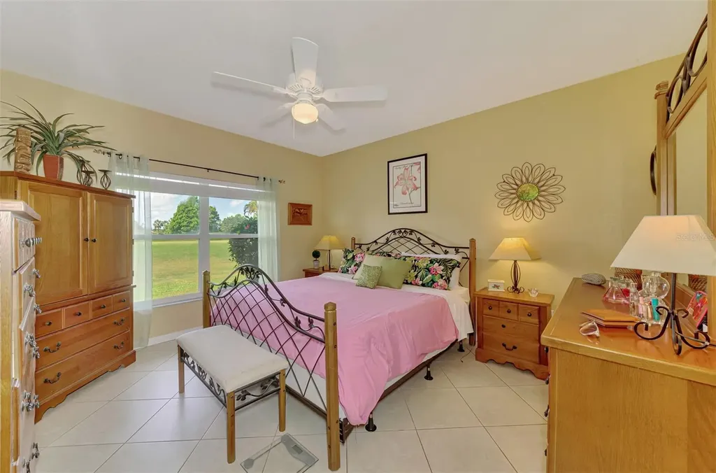 6546 Fairway Gardens Drive Bradenton FL 34203