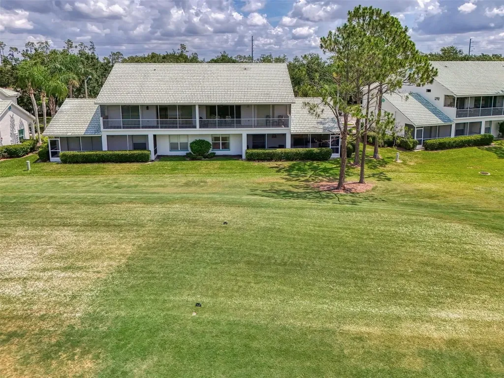 6546 Fairway Gardens Drive Bradenton FL 34203