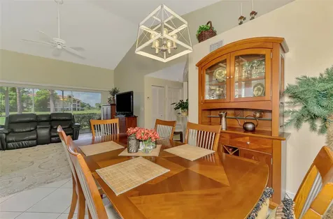 6546 Fairway Gardens Drive Bradenton FL 34203