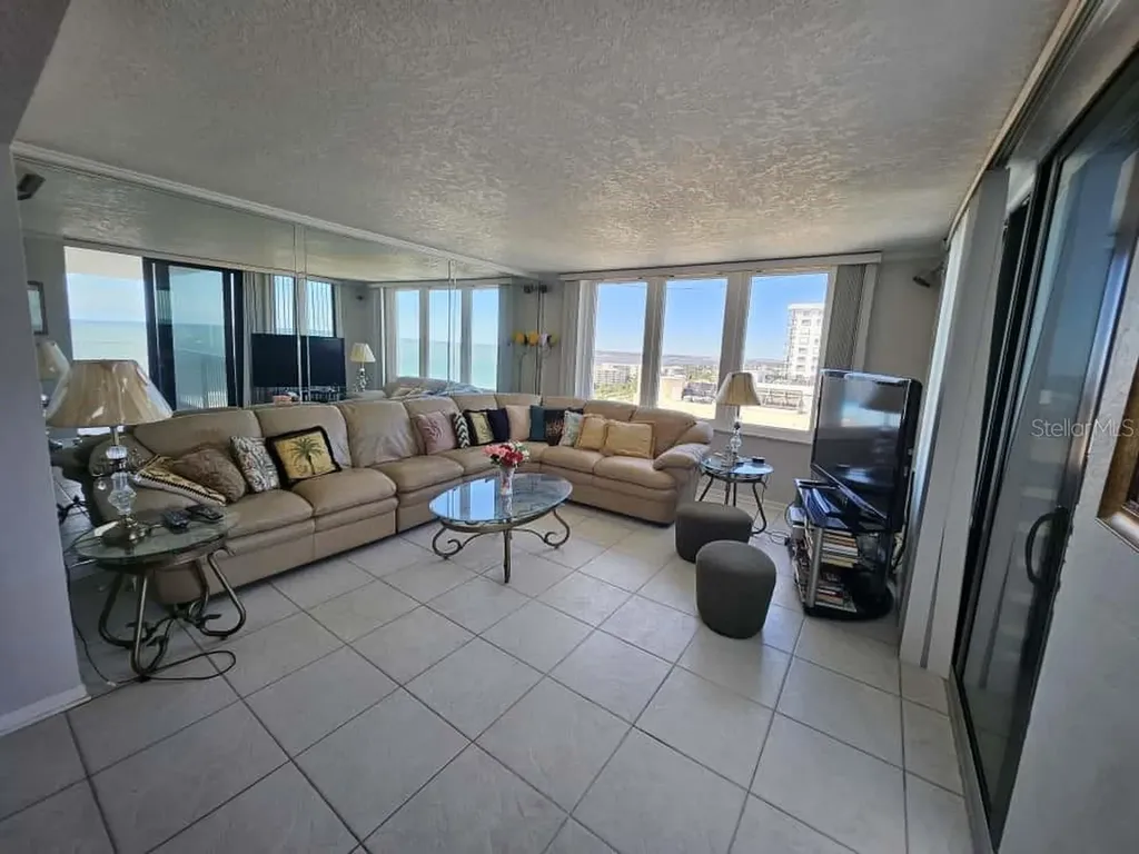 3043 S Atlantic Avenue Daytona Beach FL 32118