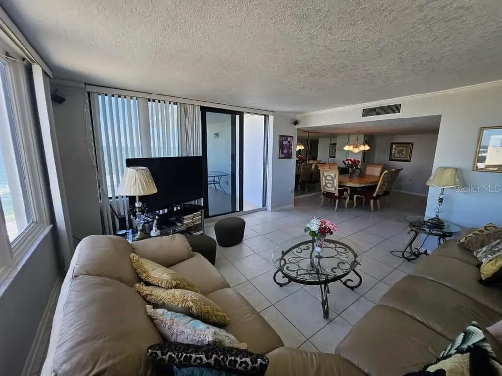 3043 S Atlantic Avenue Daytona Beach FL 32118