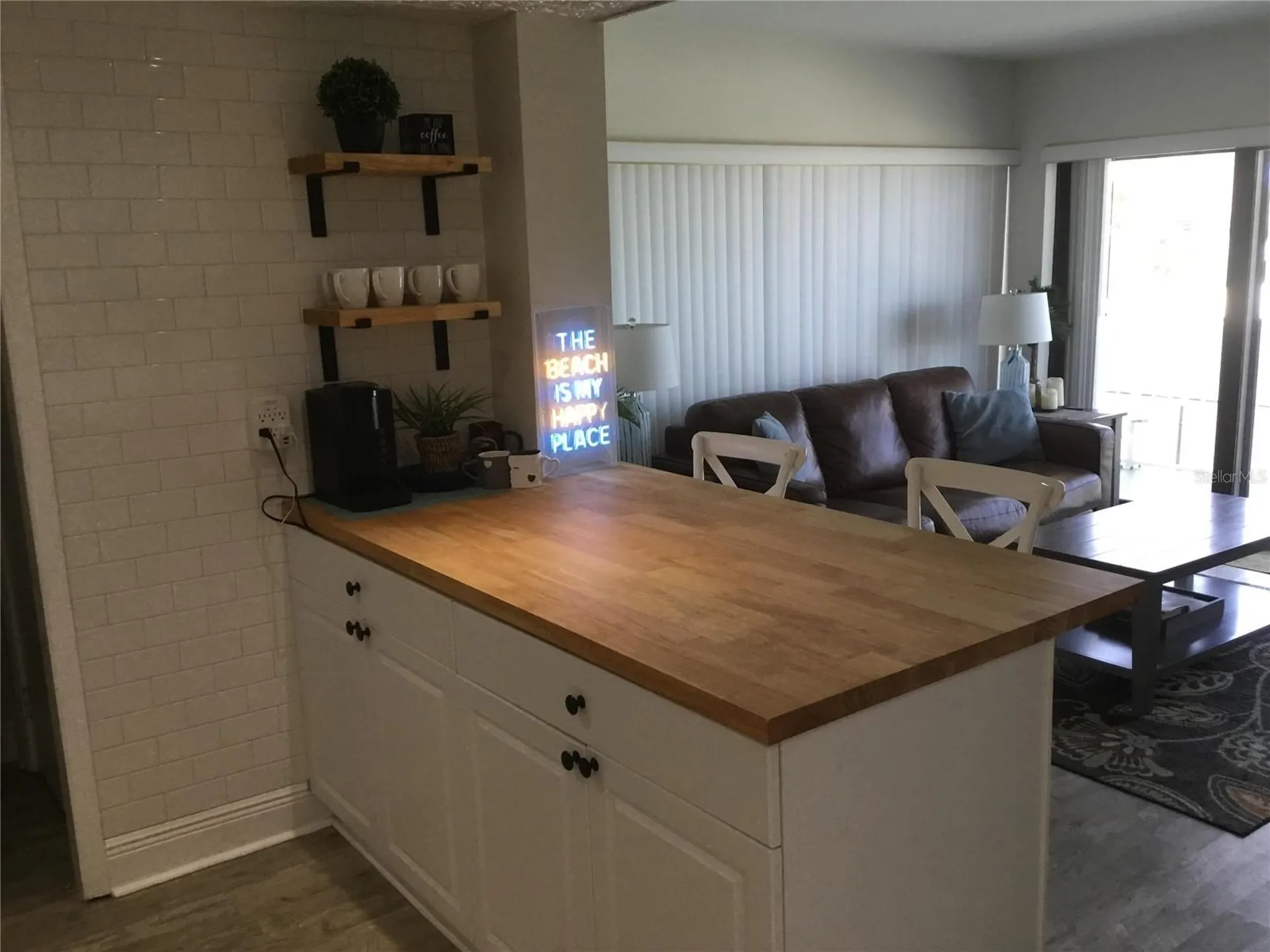 1571 S Atlantic Avenue New Smyrna Beach FL 32169