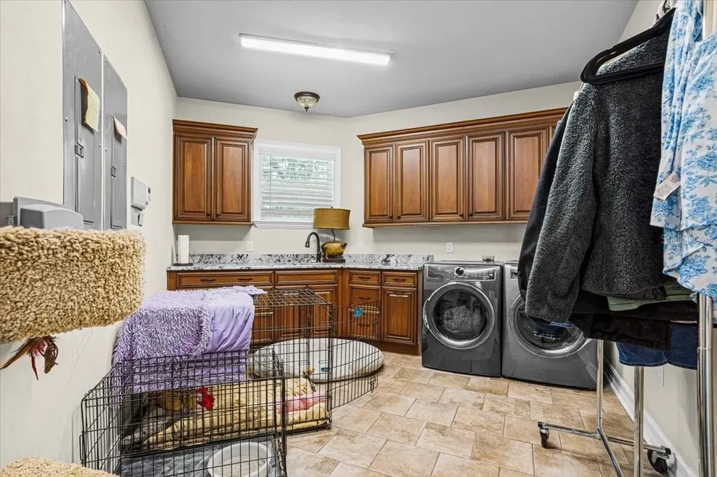 4107 SW State Road 45 Newberry FL 32669