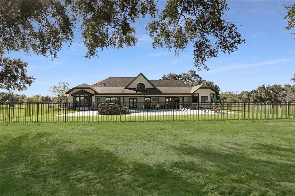 4107 SW State Road 45 Newberry FL 32669