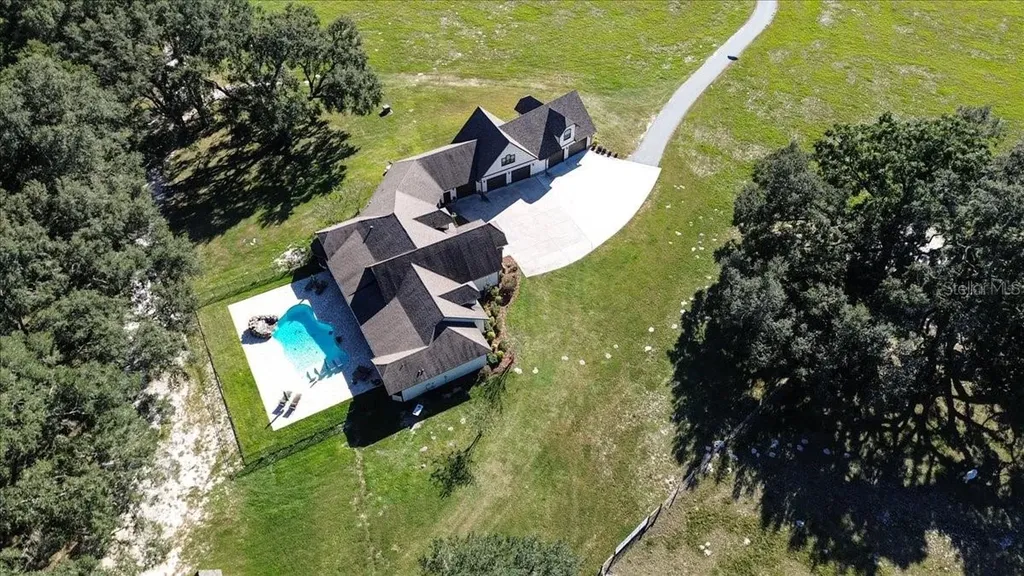 4107 SW State Road 45 Newberry FL 32669