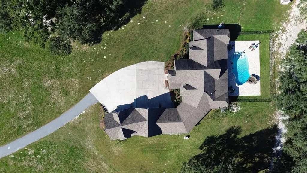 4107 SW State Road 45 Newberry FL 32669