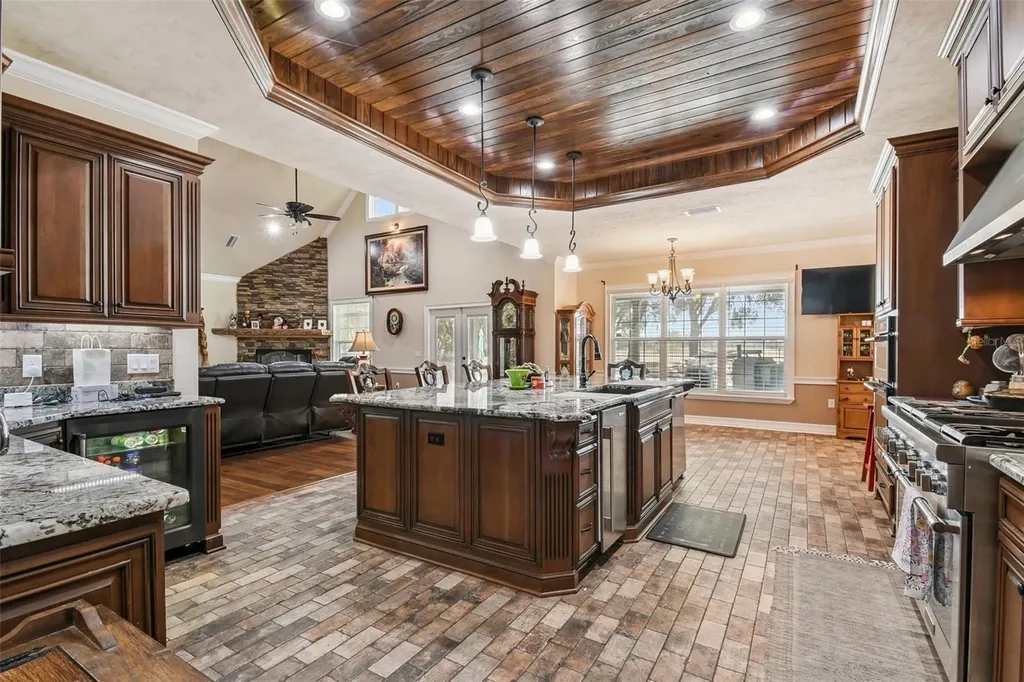 4107 SW State Road 45 Newberry FL 32669