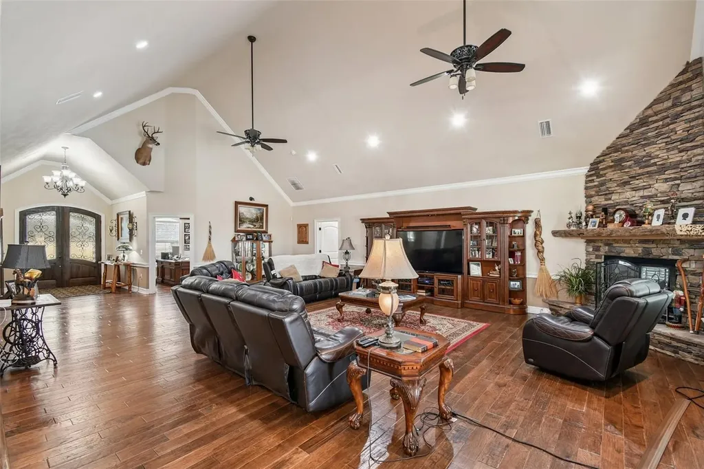 4107 SW State Road 45 Newberry FL 32669