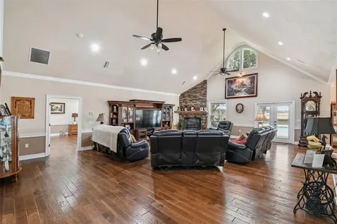 4107 SW State Road 45 Newberry FL 32669