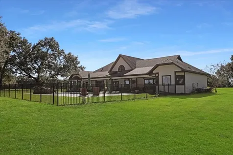 4107 SW State Road 45 Newberry FL 32669