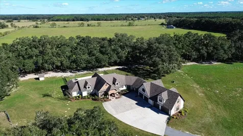 4107 SW State Road 45 Newberry FL 32669