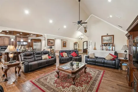 4107 SW State Road 45 Newberry FL 32669