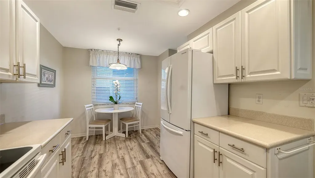 8750 Olde Hickory Avenue Sarasota FL 34238