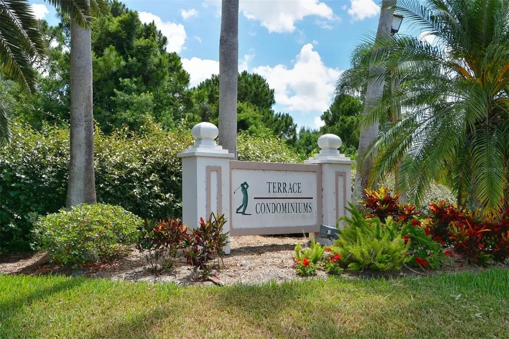 8750 Olde Hickory Avenue Sarasota FL 34238