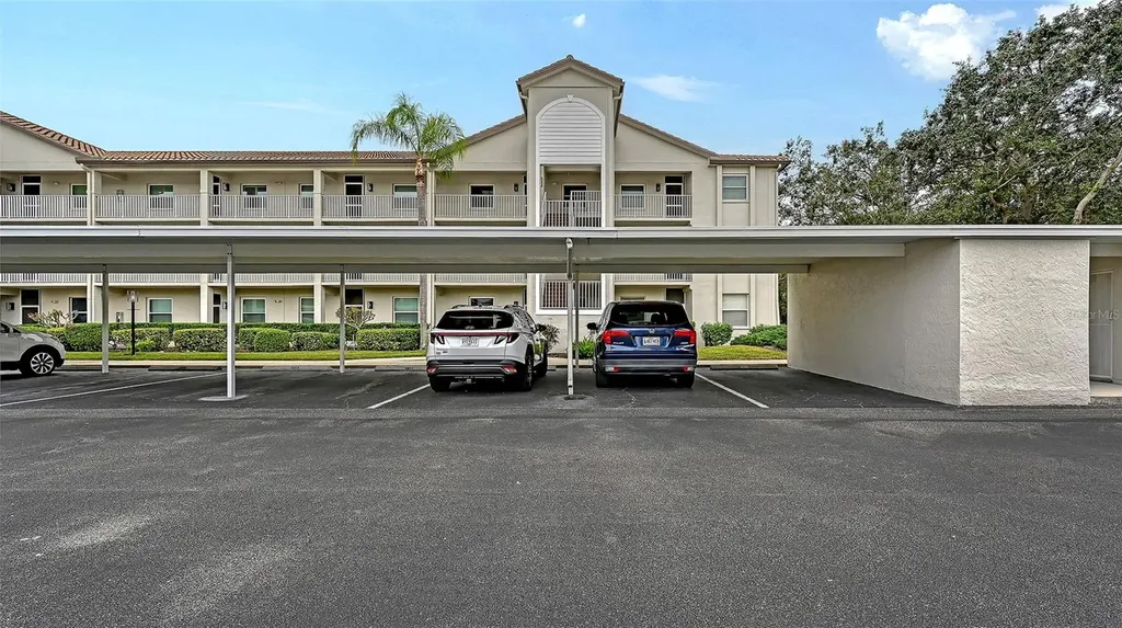 8750 Olde Hickory Avenue Sarasota FL 34238