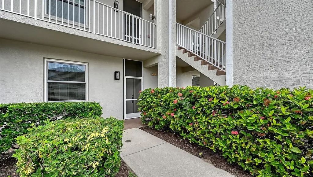 8750 Olde Hickory Avenue Sarasota FL 34238