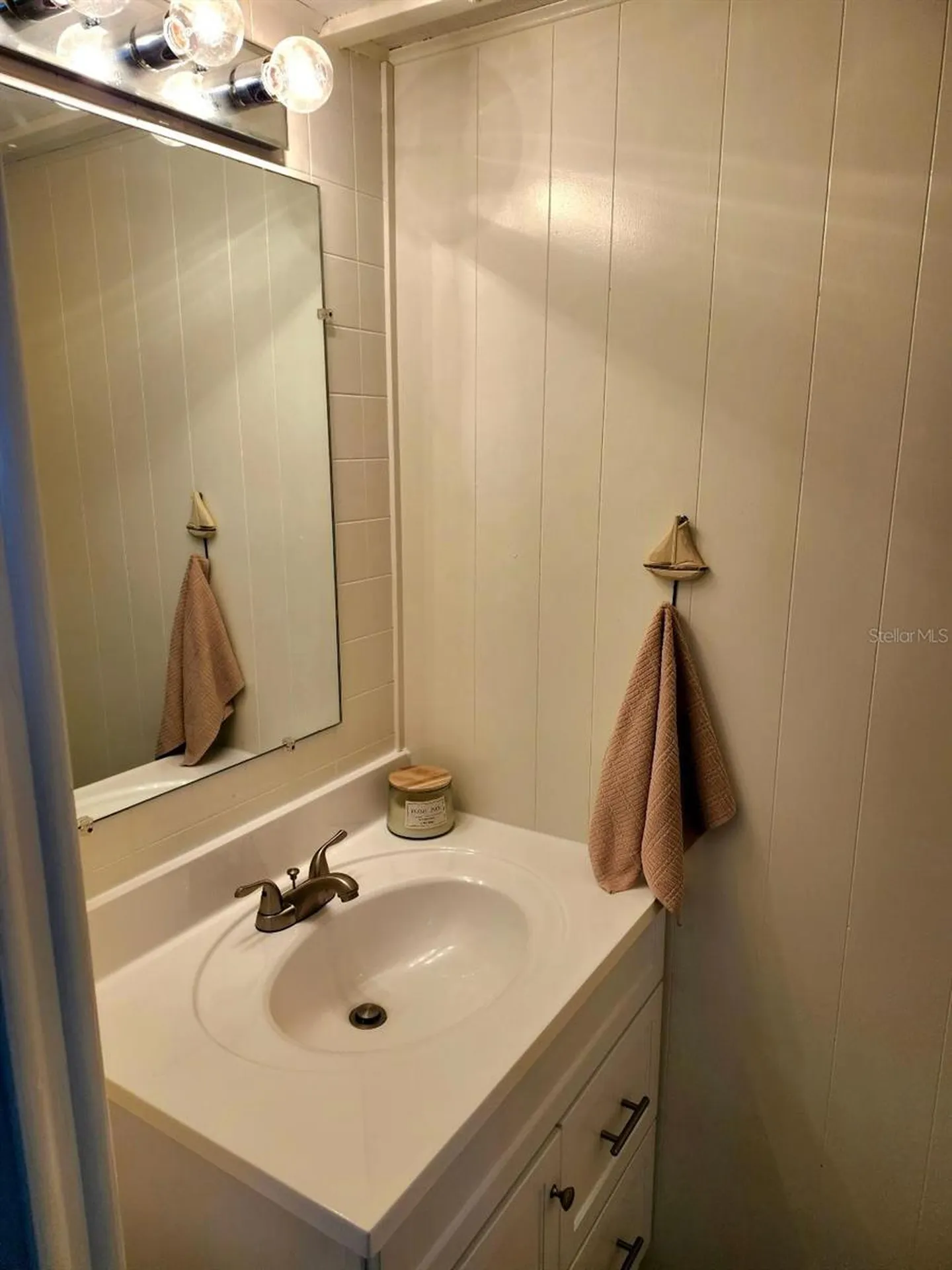 6505 Kansas Street Bradenton FL 34207