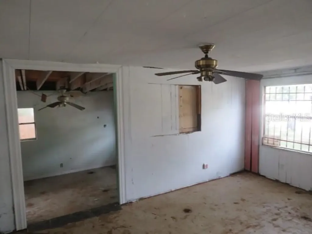 1785 42nd Street S St Petersburg FL 33711