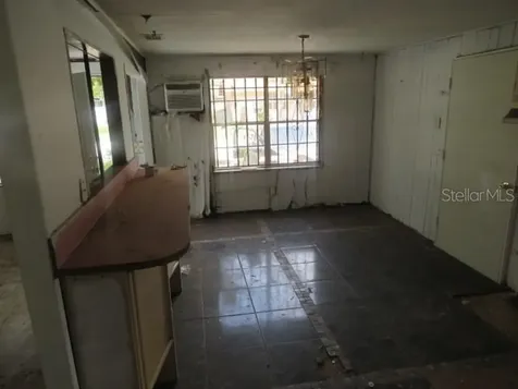 1785 42nd Street S St Petersburg FL 33711