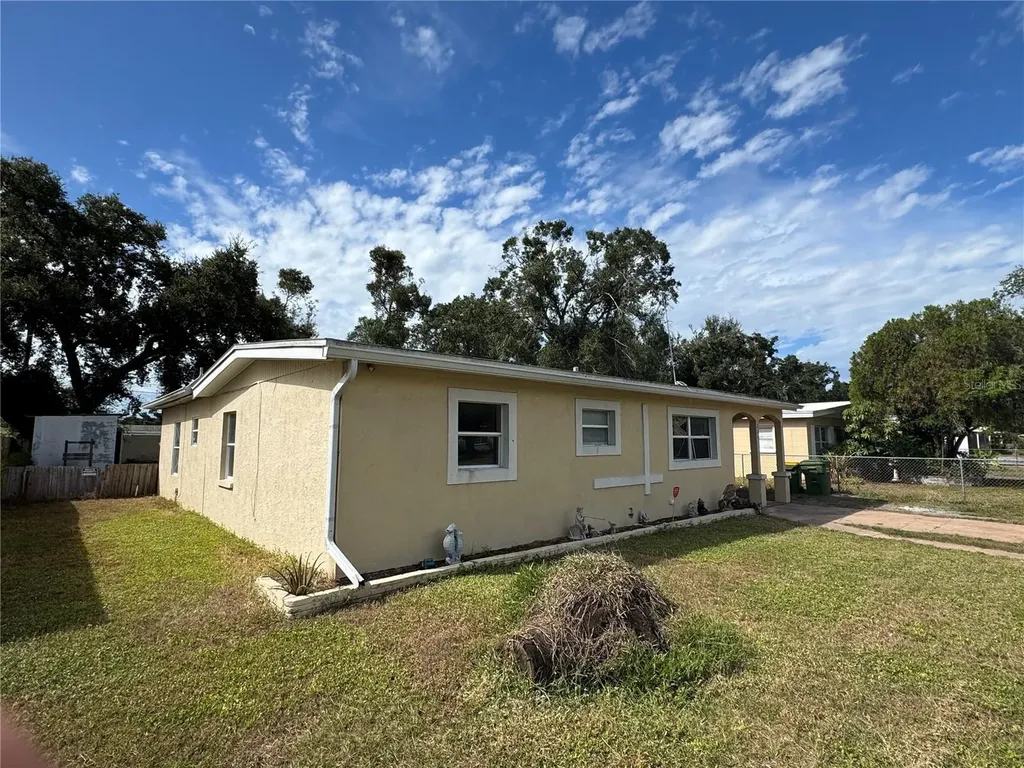 224 W Cornelius Circle Sarasota FL 34232
