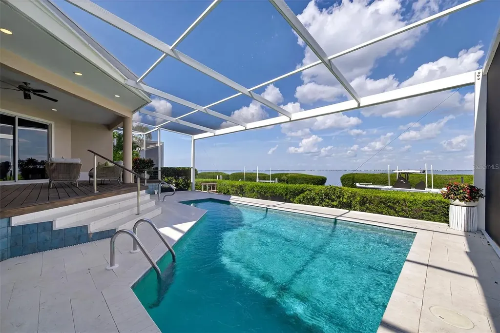 3488 Mistletoe Lane Longboat Key FL 34228