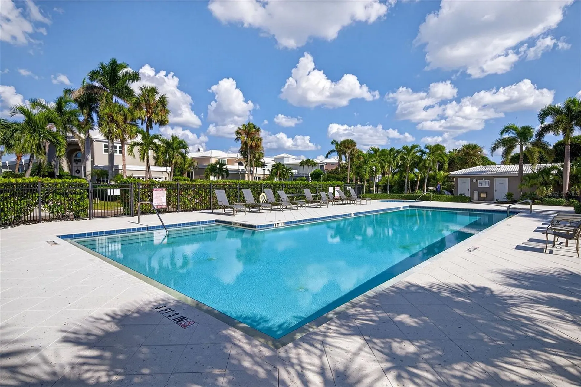 3488 Mistletoe Lane Longboat Key FL 34228