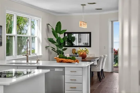 3488 Mistletoe Lane Longboat Key FL 34228