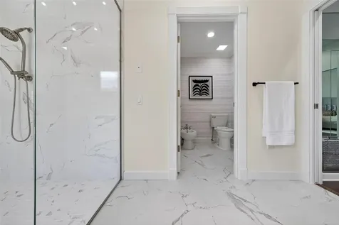 3488 Mistletoe Lane Longboat Key FL 34228
