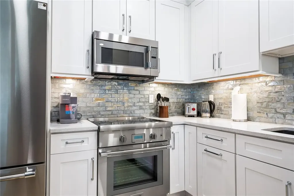 1234 15th Street Sarasota FL 34236
