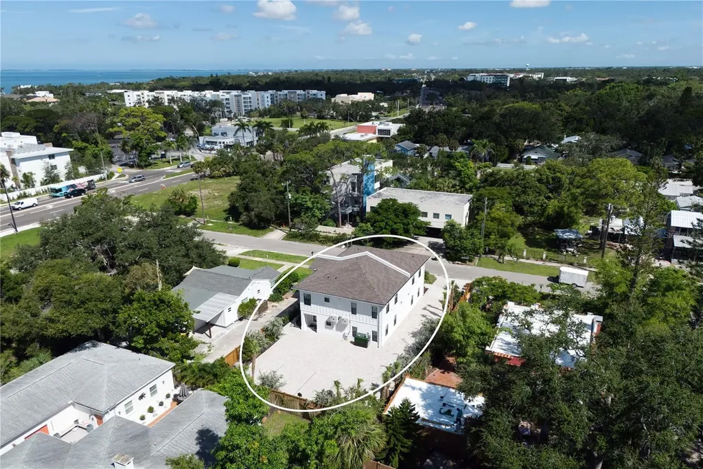 1234 15th Street Sarasota FL 34236