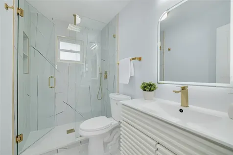 4954 2nd Avenue N St Petersburg FL 33710