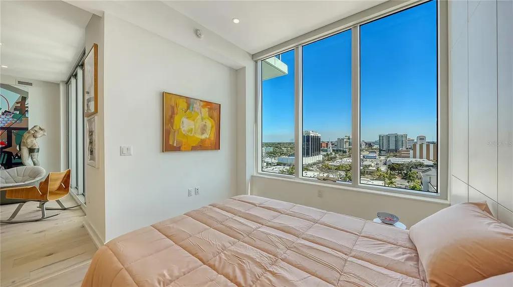 111 S Pineapple Avenue Sarasota FL 34236